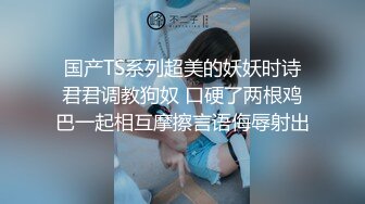 体育学校内部员工偷拍多位漂亮学妹换衣服和嘘嘘 (1)