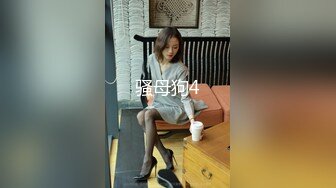 帅小伙约操娇小身材骚骚美女，迫不及待解开内衣，细腰美乳舔弄口交，扶着屁股猛顶，正入爆插小穴浪叫