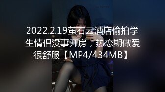   短发性感少妇卧室中日常性爱，交挑逗，骑脸舔逼无套啪啪，花式姿势操逼