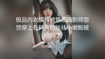 终于等到机会冒险爬窗偸拍邻居家艺校上学的漂亮小嫩妹洗澡身材真好发育的不错啊2V