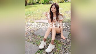 【新速片遞】 《母子乱伦》发现妈妈和野男人偷情❤️以此要挟强奸了妈妈