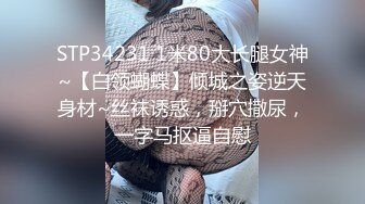 【新片速遞】 熟女妈妈 阿姨裤子不脱 主动把鸡鸡往逼里塞 被干儿子无套输出操的好性福 笑的好开心 可惜是个快枪手 