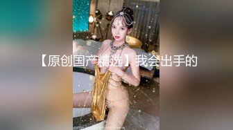 《清纯反差婊》外貌清纯纤细小美女出租屋和同居男友玩颜射口爆深喉极限反差