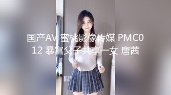 洗浴中心内部员工偷窥纹身大奶子美女换衣服