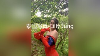 -学生制服美女与妹妹SM调教 淫声浪语两个无毛嫩B互玩双头屌